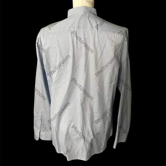 Gucci Light Blue Pinstriped Shirt Embroidered Flower pocket, Size 42 Preowned - Picture 2 of 11